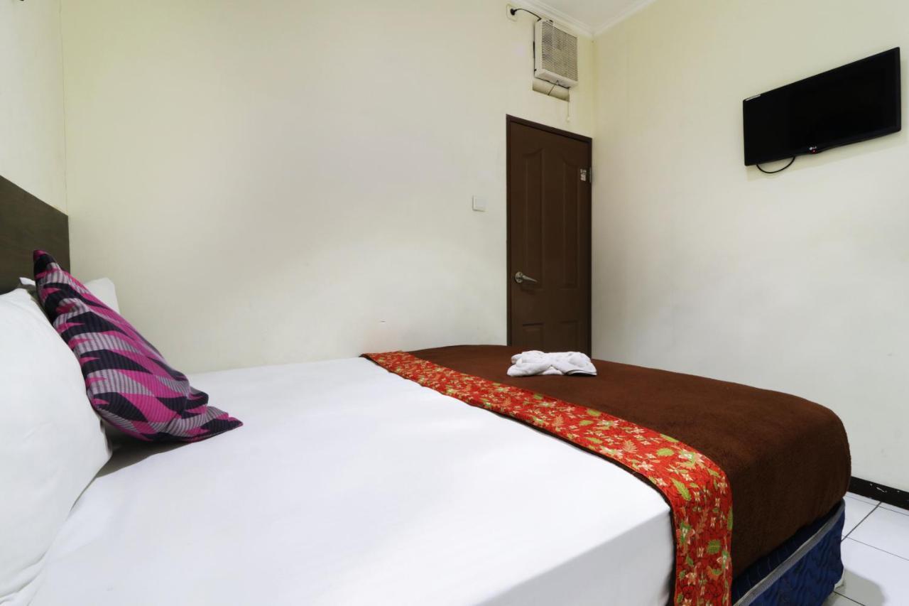 Bantal Guling Pasar Baru Hotell Bandung Exteriör bild
