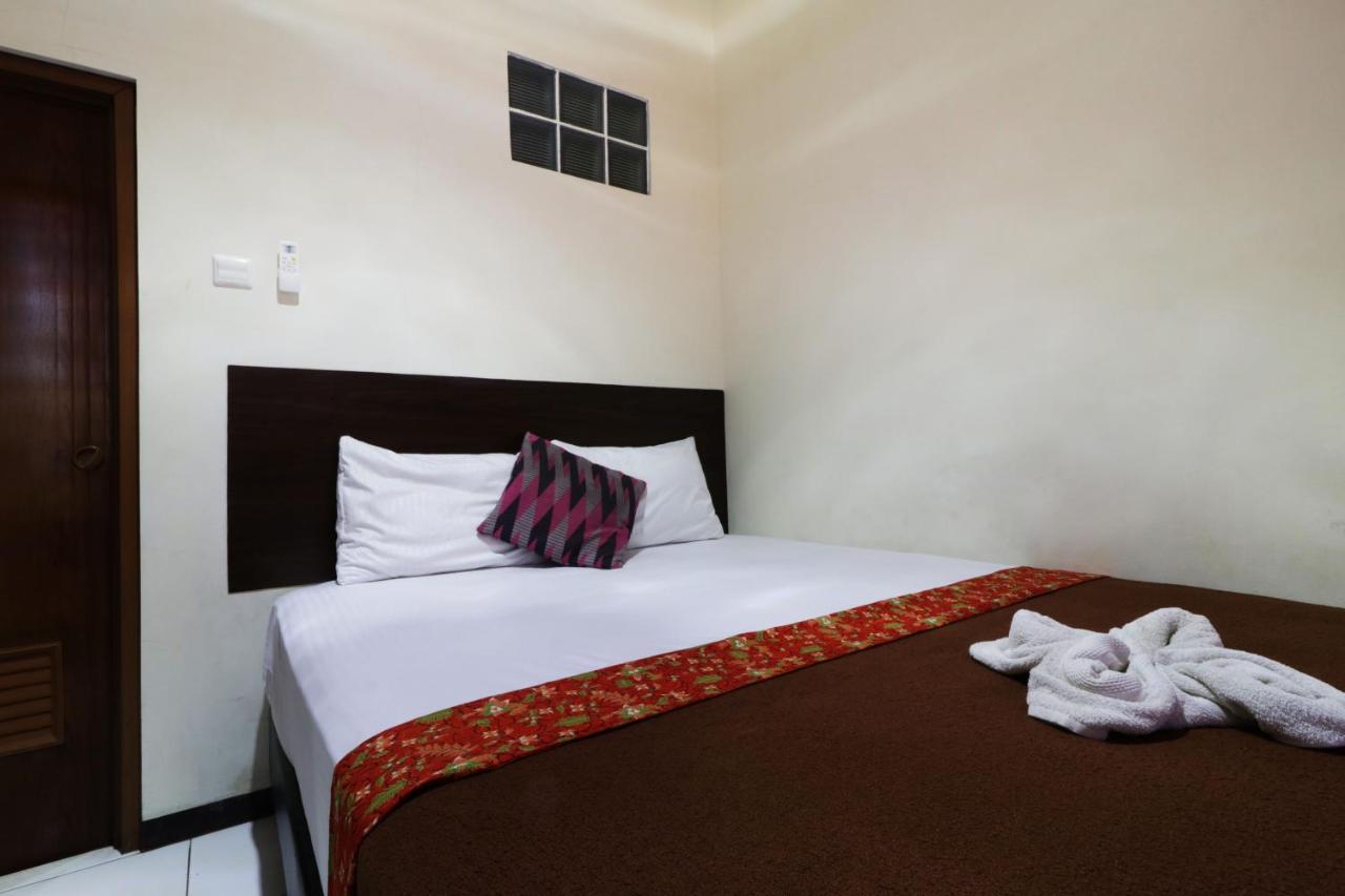 Bantal Guling Pasar Baru Hotell Bandung Exteriör bild