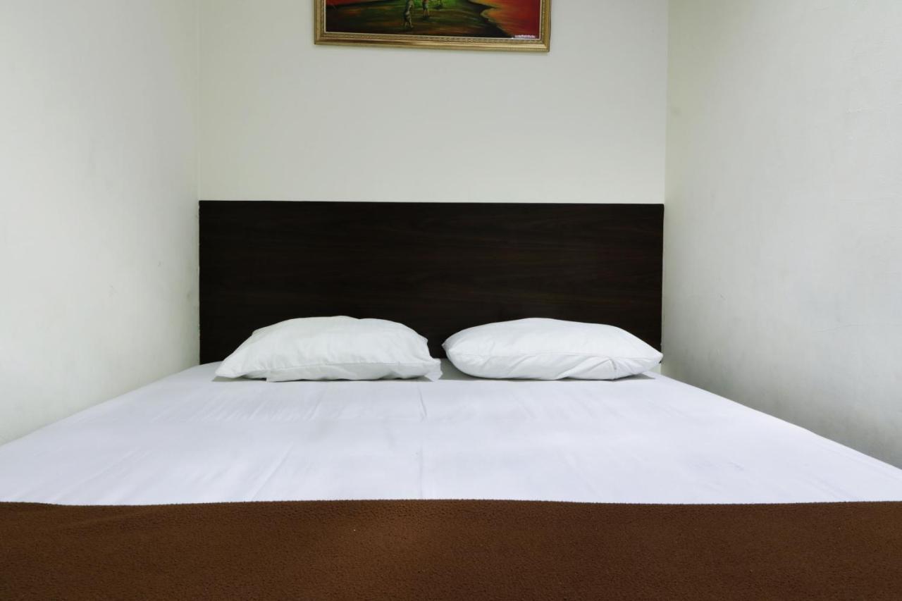 Bantal Guling Pasar Baru Hotell Bandung Exteriör bild