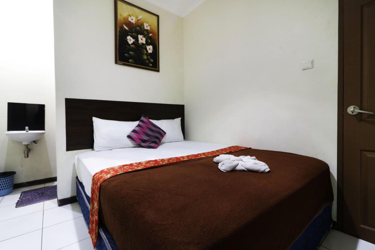 Bantal Guling Pasar Baru Hotell Bandung Exteriör bild