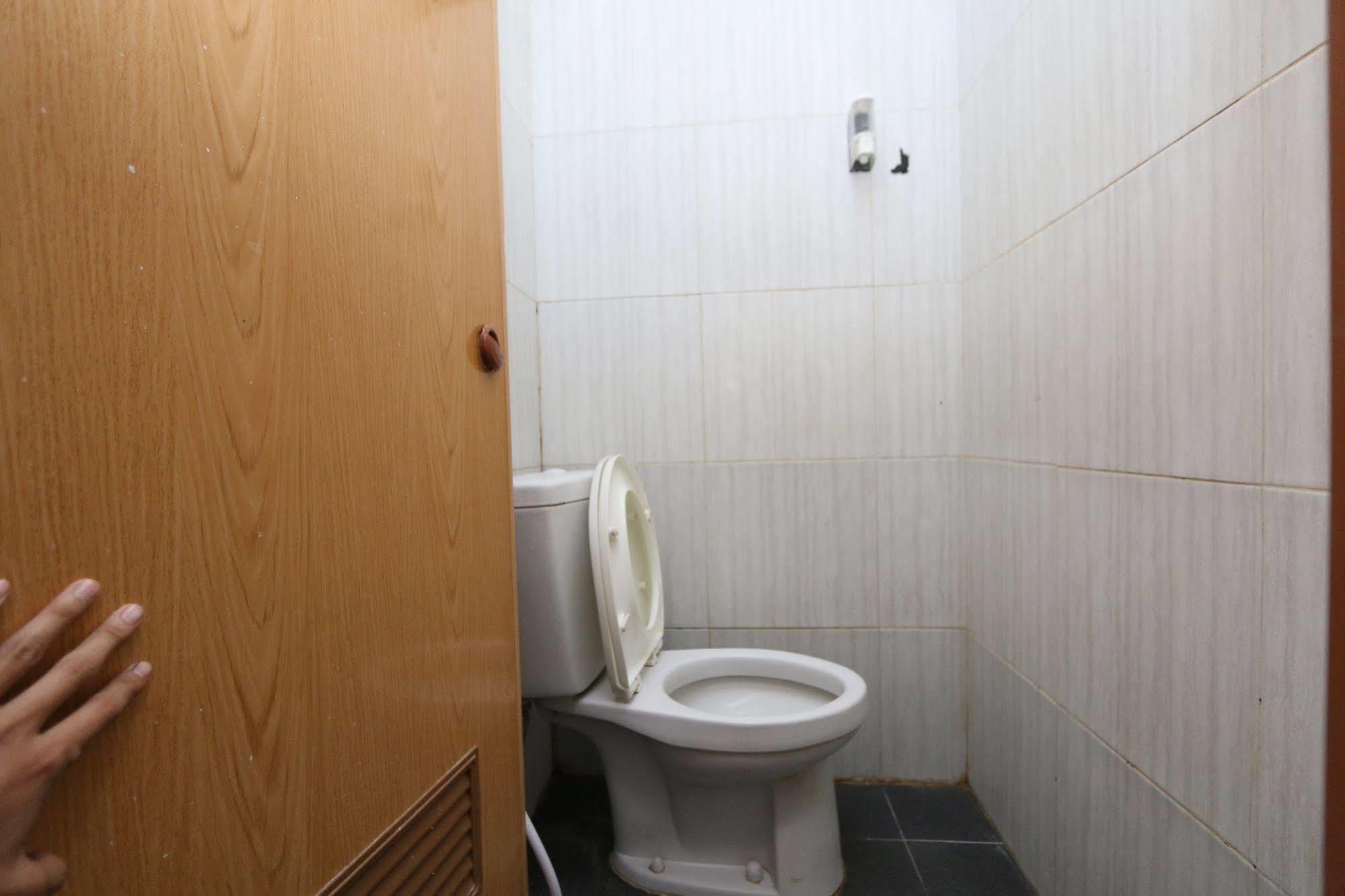 Bantal Guling Pasar Baru Hotell Bandung Exteriör bild